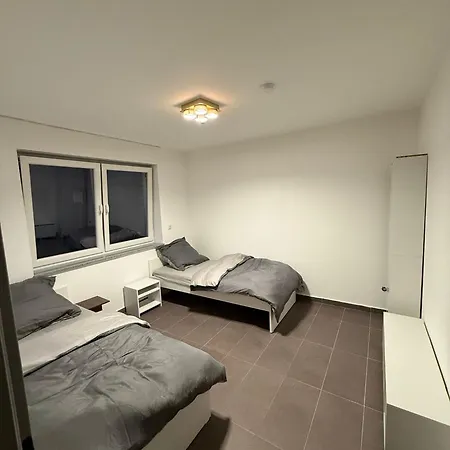 Am 5 *